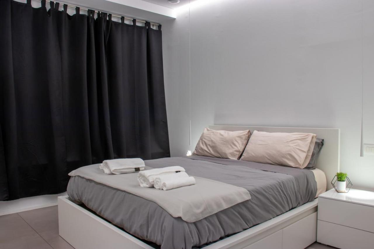 White Roma - Elegant And Comfortable Torino Kültér fotó